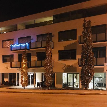 Zimmer - Modernes Apartment mit 45 qm. Straubing Exterior foto