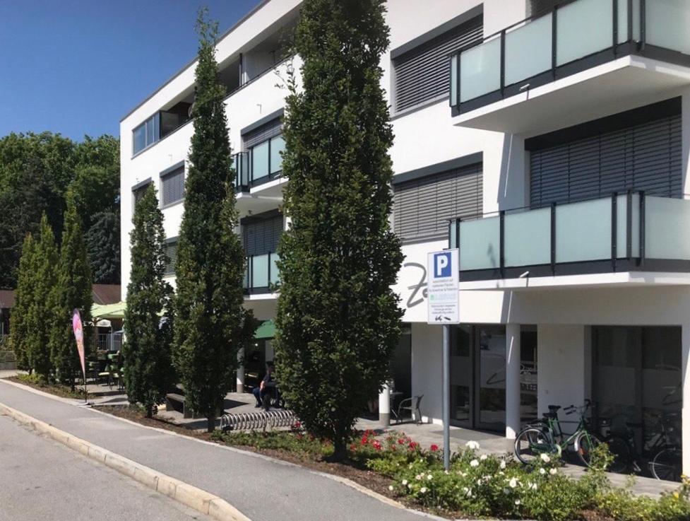 Zimmer - Modernes Apartment mit 45 qm. Straubing Exterior foto